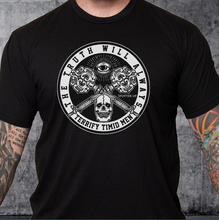 T-shirt The Truth Will Always Terrify Timid Men White on Black